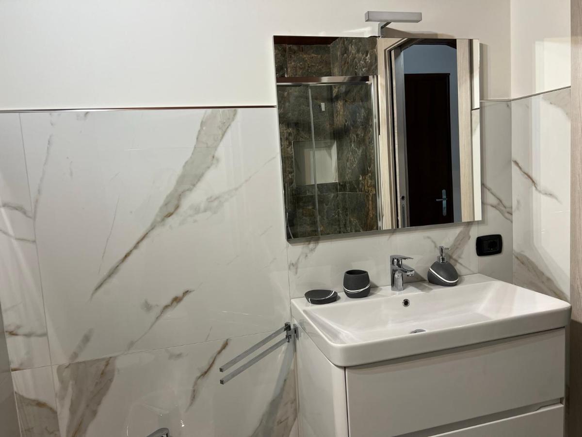 B&B Southitaly Busto Arsizio Εξωτερικό φωτογραφία