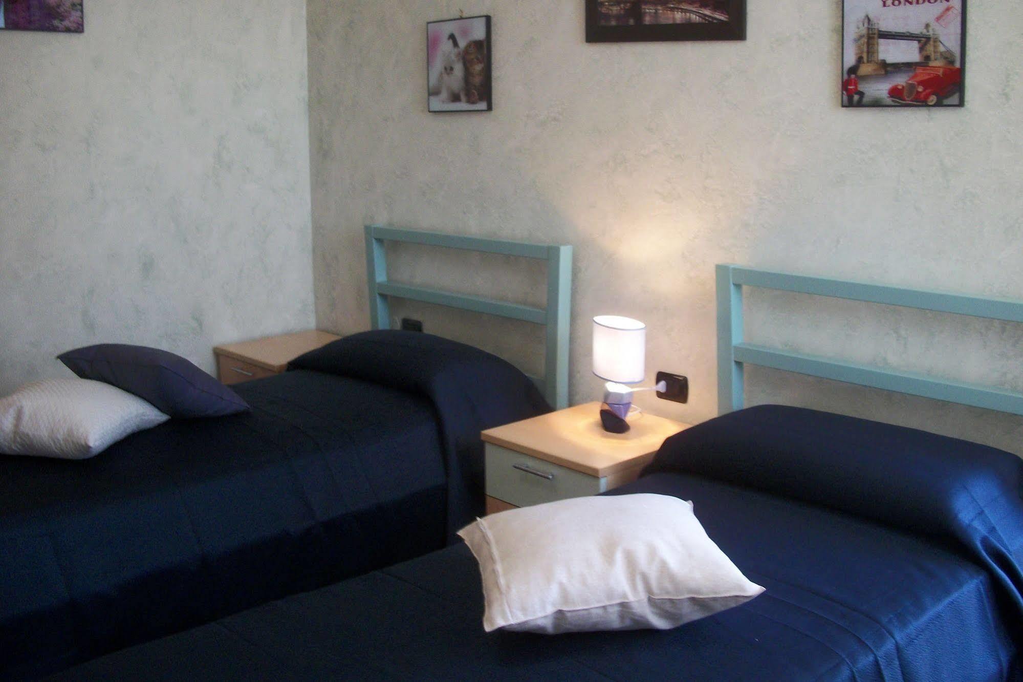 B&B Southitaly Busto Arsizio Εξωτερικό φωτογραφία