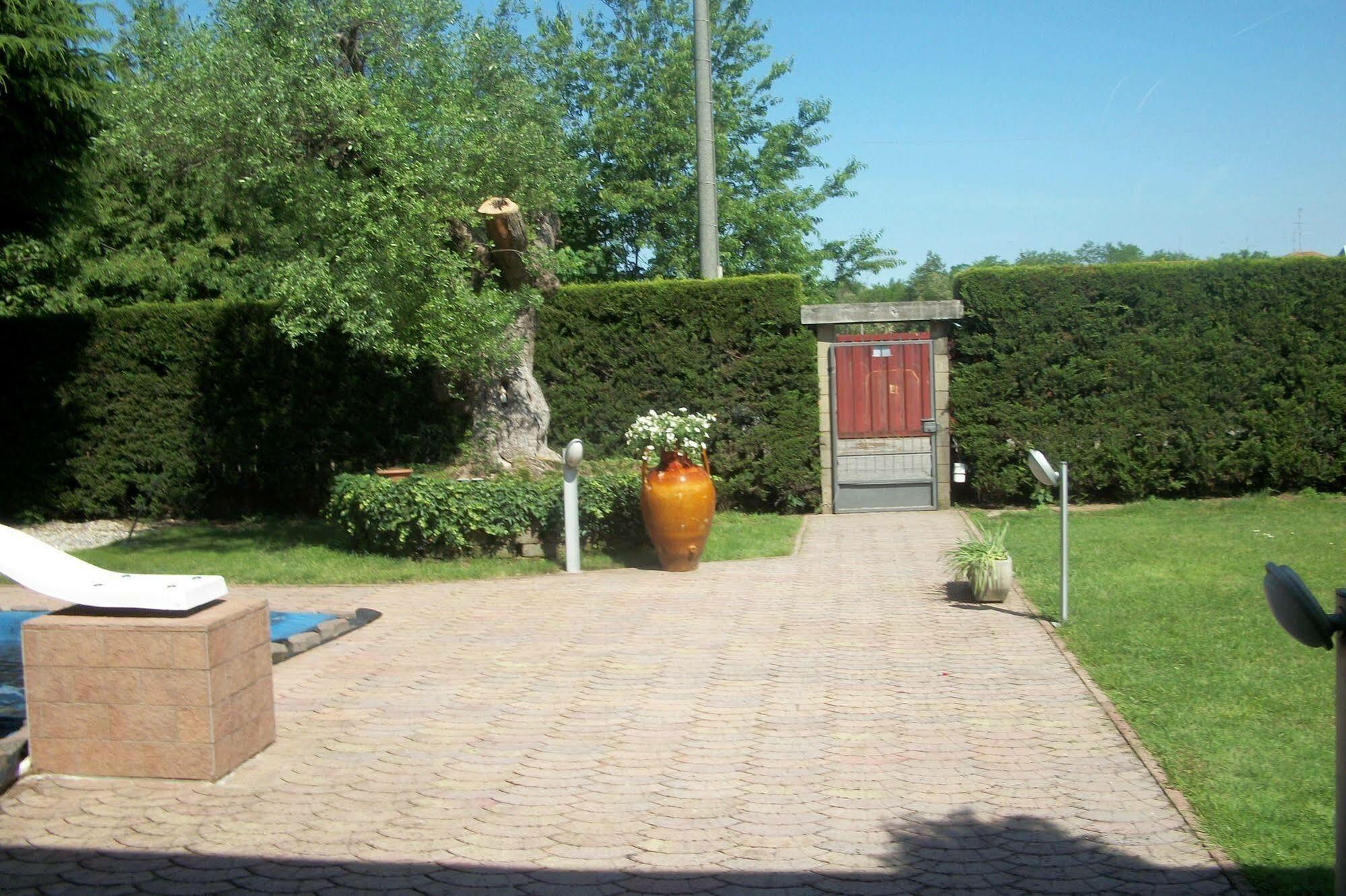 B&B Southitaly Busto Arsizio Εξωτερικό φωτογραφία
